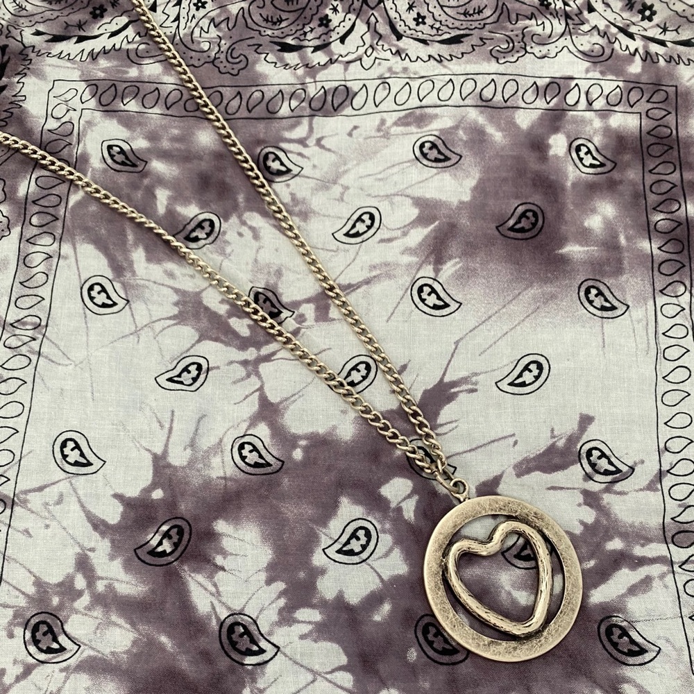 I am Accessories Circle Heart Statement Necklace